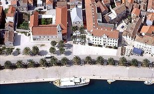 Ljetovanje u gradu - Trogir